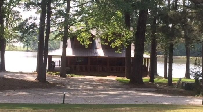 Rumah Kayu Tony Stark